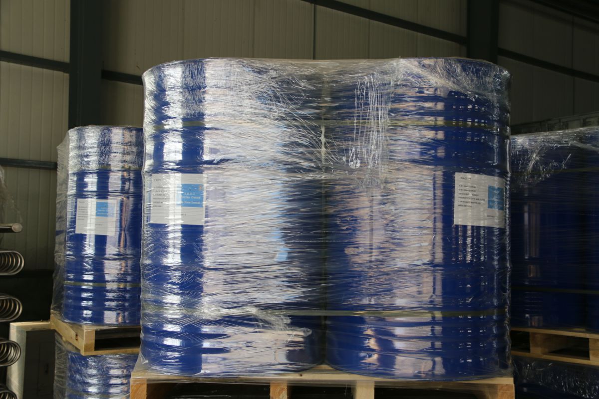 Triacetin (Glyceryl Triethanoate)